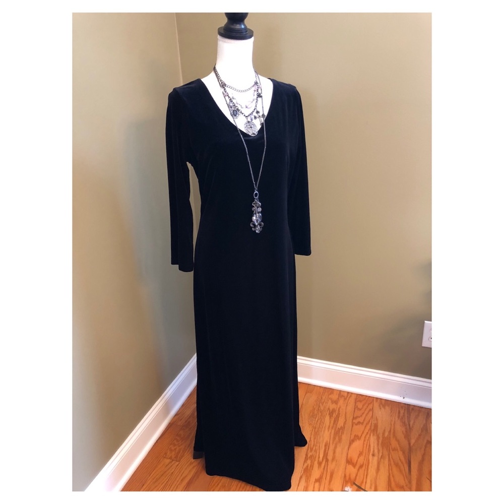 Karen Kane black velour dress size L